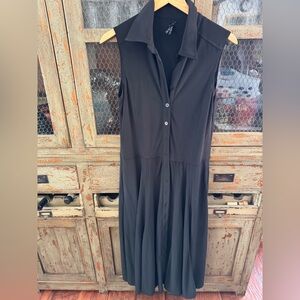 Chic Black Sleeveless Midi Dress